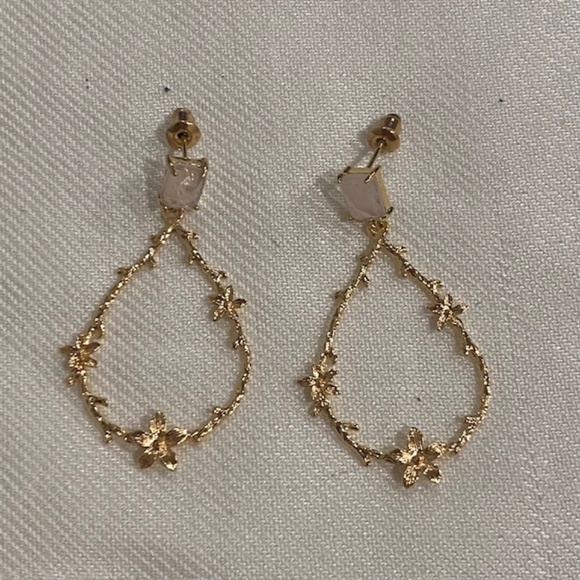 Isabela Statement Gold Plated Rose Quartz Dangle Earrings - Picture 3 of 4